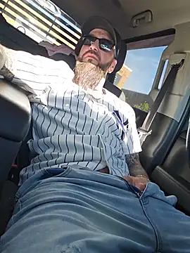 Beardedtattood 在線直播表演