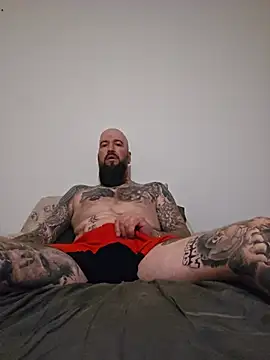 Beardedtattood: вебкам-шоу
