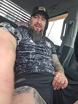 Show de webcam de Beardedtattood