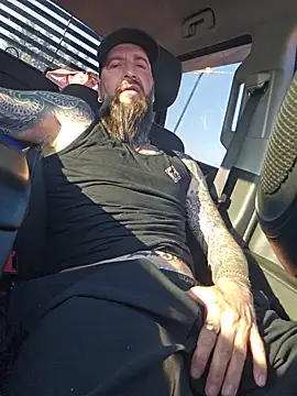 Show Webcam de Beardedtattood