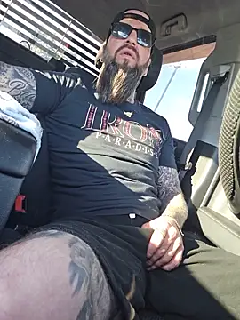 Beardedtattood's Webcam Show
