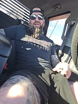Beardedtattood 在線直播表演