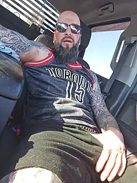 Show de Beardedtattood na webcam