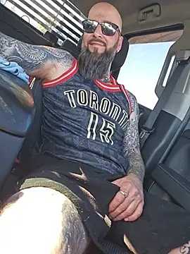 Beardedtattood's Webcam Show