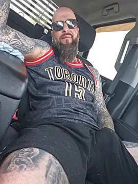 Beardedtattood's Webcam Show