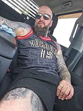Webkamerová show Beardedtattood