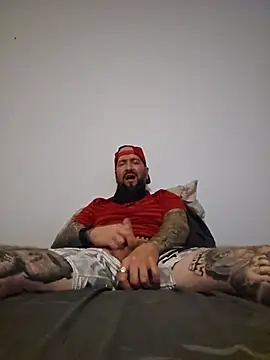 Beardedtattood Adlı Modelin Web Kamerası Şovu