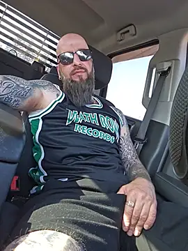 عرض كام Beardedtattood