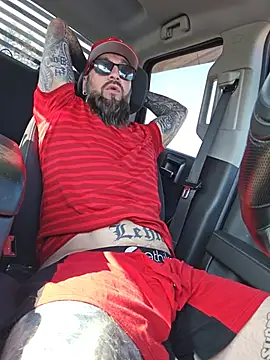 Show de Beardedtattood na webcam