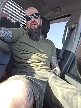 Show Webcam de Beardedtattood