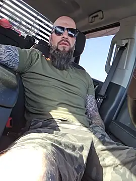 Beardedtattood 在線直播表演