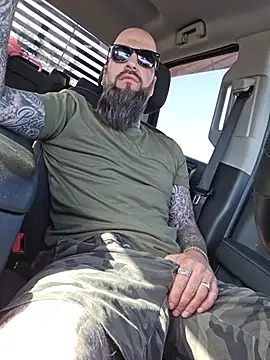 Beardedtattood's Webcam Show