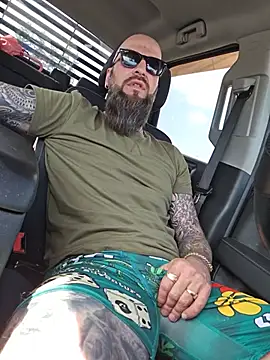 Beardedtattood Webcamshow