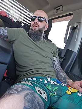 Show Webcam de Beardedtattood