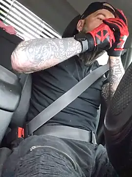 عرض كام Beardedtattood