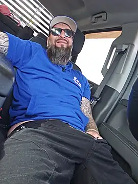 Beardedtattood Show in webcam