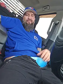 Beardedtattood – webcam-show