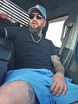 Beardedtattood's Webcam Show