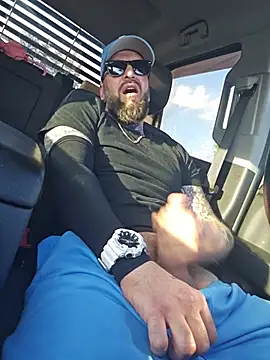 Beardedtattood – webcam-show