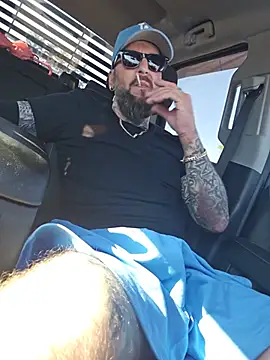 Beardedtattood's Webcam Show