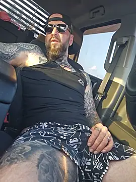 Beardedtattood – webcam-show