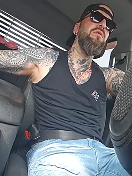 Beardedtattood's Webcam Show