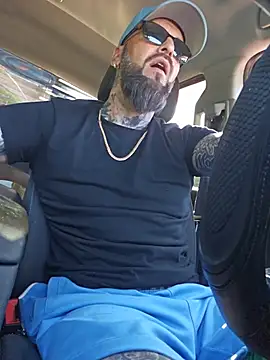 Show de Beardedtattood na webcam