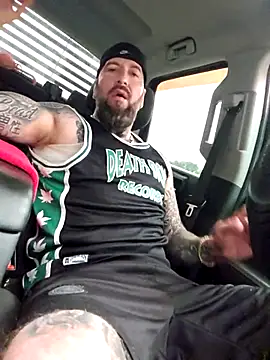 Beardedtattood Show in webcam