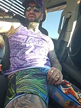 Beardedtattood – webcam-show