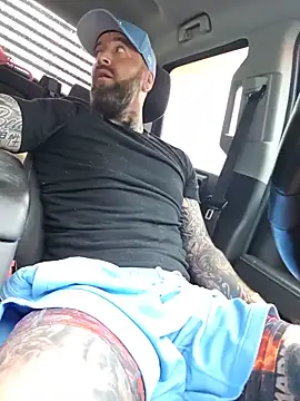 عرض كام Beardedtattood