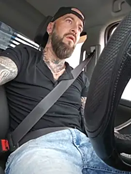 Webkamerová show Beardedtattood