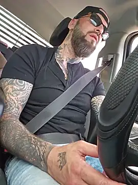 Beardedtattood: вебкам-шоу