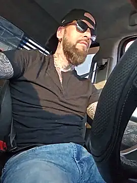 Beardedtattood's Webcam Show