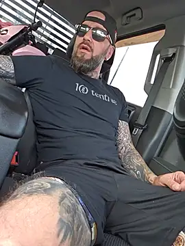 Beardedtattood's Webcam Show