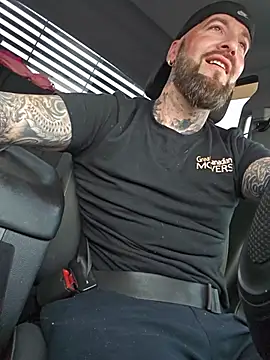 Beardedtattood – webcam-show