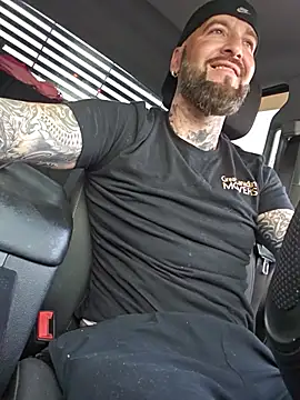 Beardedtattood Show Webcam