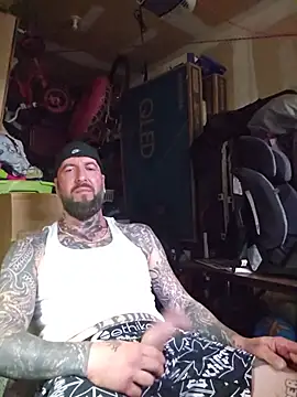 Beardedtattood webkamerás műsora