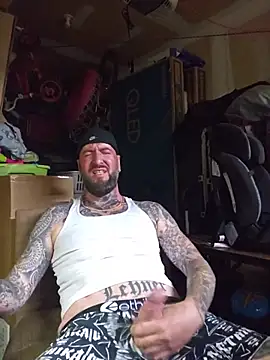 Show de Beardedtattood na webcam
