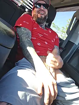 Beardedtattood Show in webcam