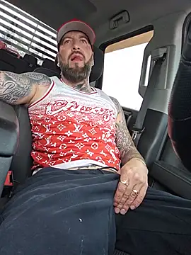 Beardedtattood webcam show