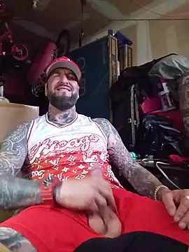 Beardedtattoodのウェブカメラショー