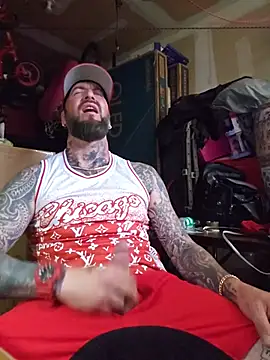 Beardedtattoodのウェブカメラショー