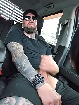 Beardedtattood's Webcam Show