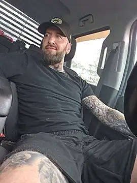 Beardedtattood Show in webcam