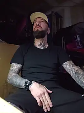 Show de Beardedtattood na webcam