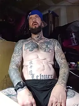Beardedtattood Adlı Modelin Web Kamerası Şovu