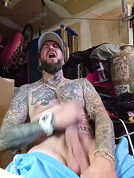 Živý XXX chat Beardedtattood