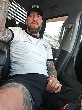 Beardedtattood – webcam-show