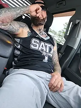 عرض كام Beardedtattood