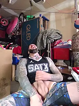 Show de Beardedtattood na webcam